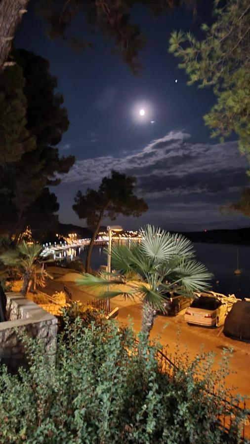 Apartments & Rooms Bianca Mali Lošinj Eksteriør billede