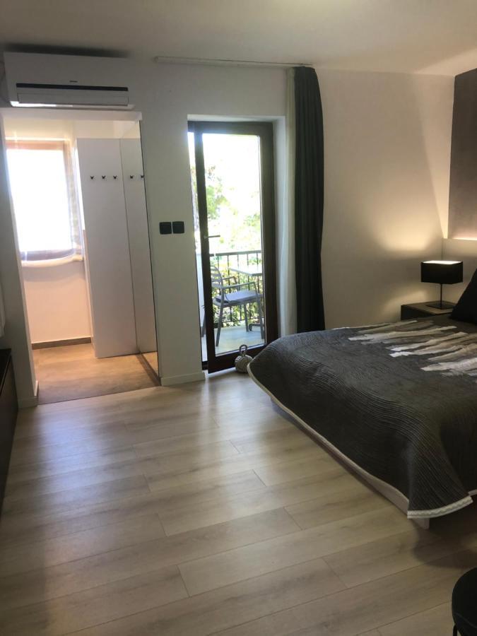Apartments & Rooms Bianca Mali Lošinj Eksteriør billede