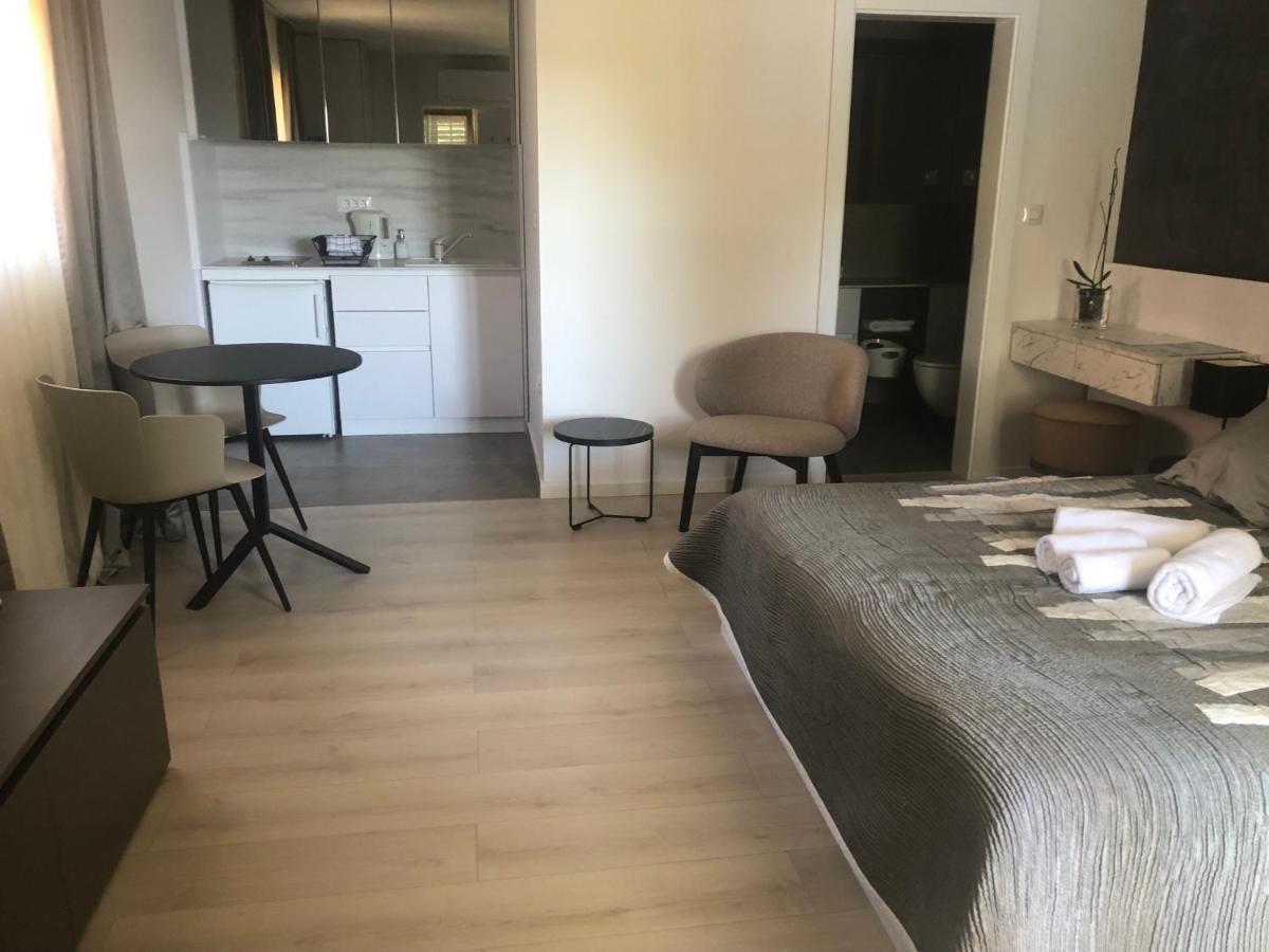 Apartments & Rooms Bianca Mali Lošinj Eksteriør billede