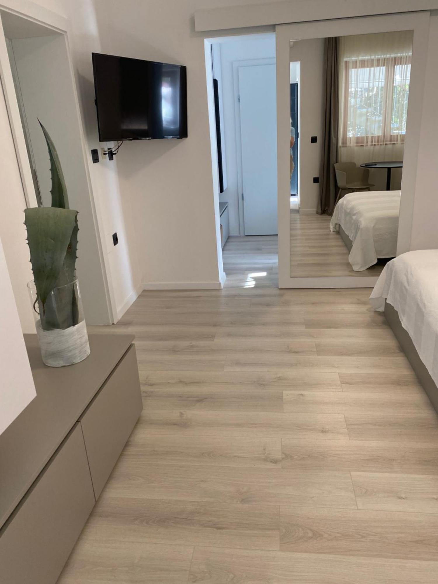Apartments & Rooms Bianca Mali Lošinj Eksteriør billede